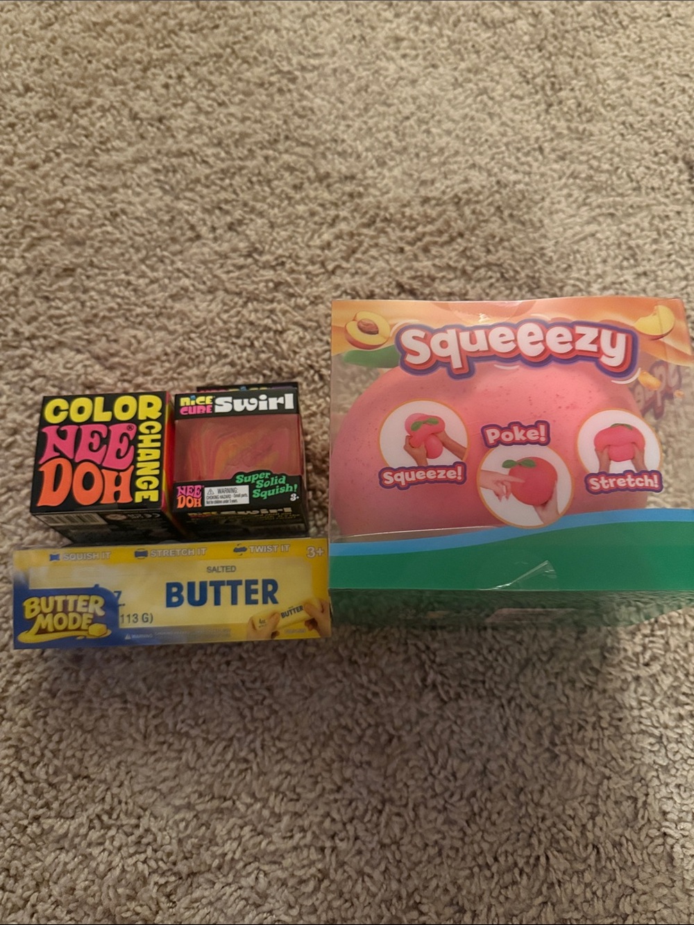 NIB NeeDoh & Squeeezy Fidget Squishies Bundle of 5 !